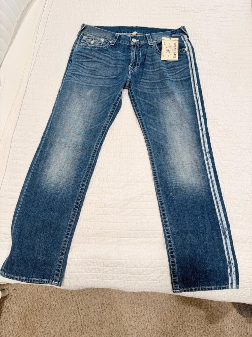 True Religion Jeans Mens 38 Slim Flap Natural W Print World Tour Side Stripe NWT
